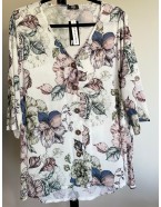 Room To Move 2800 - Alice crepe buttons front Top